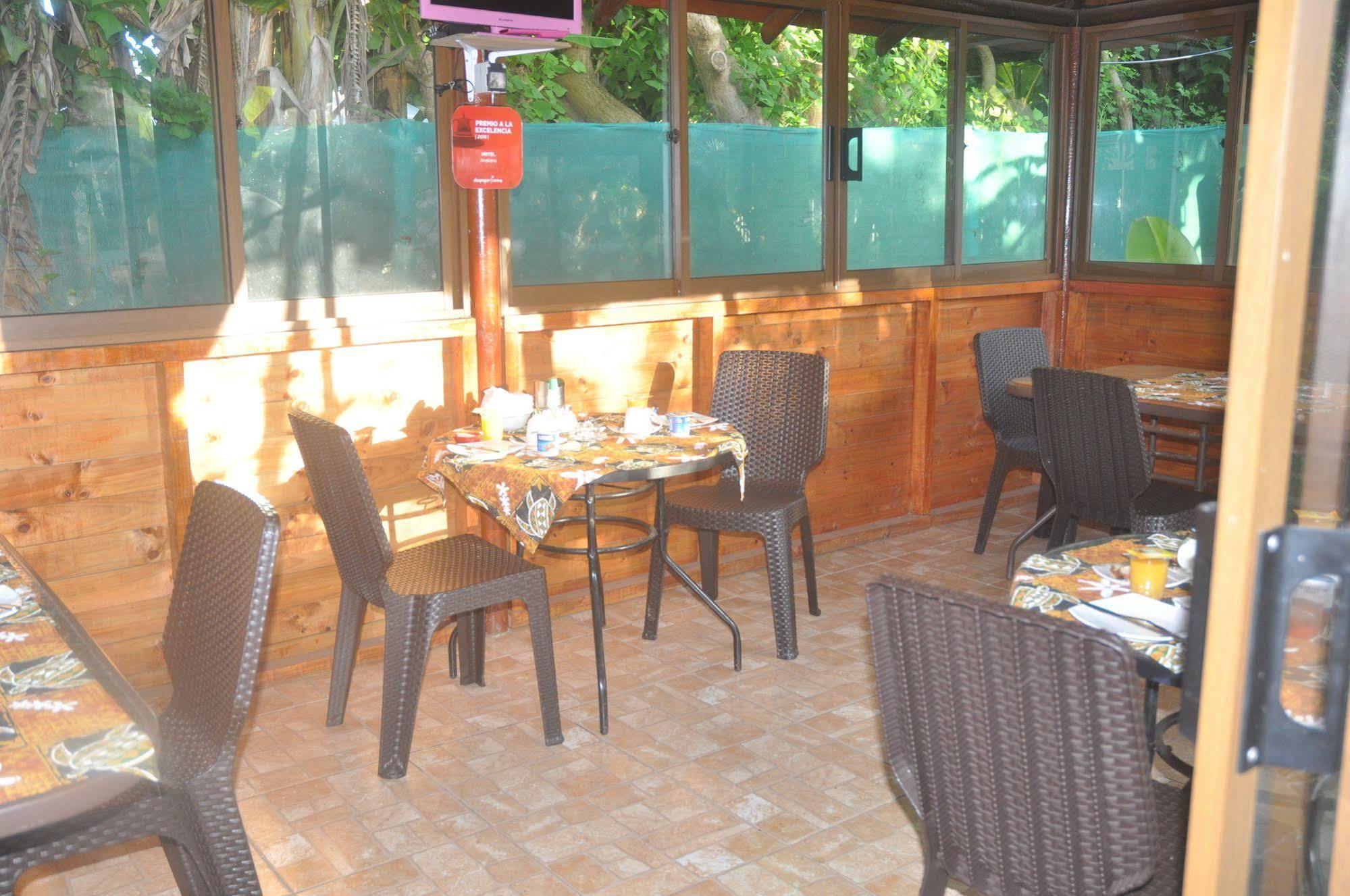 Cabanas Anakena Hotel Hanga Roa Exterior foto